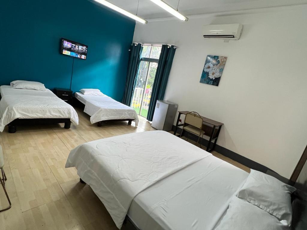 Hotel Perla Central Гуаякіль Екстер'єр фото